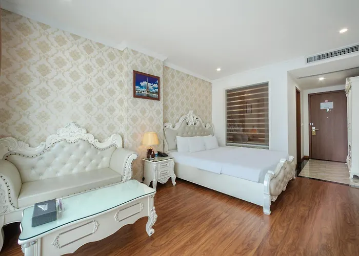 Hotel A25 Premium - Bai Chay 4*