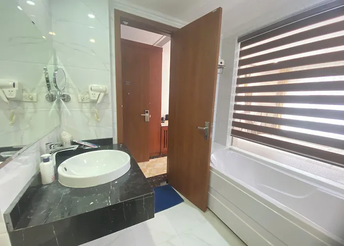 Hotel A25 Premium - Bai Chay